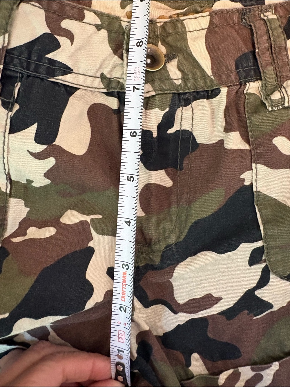 Dollhouse Camo Cargo Mini Shorts Size 9 Y2K Low Rise Army Print - Picture 7 of 9